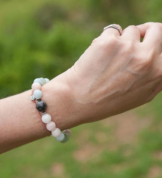 Женские четки-браслет на запястье